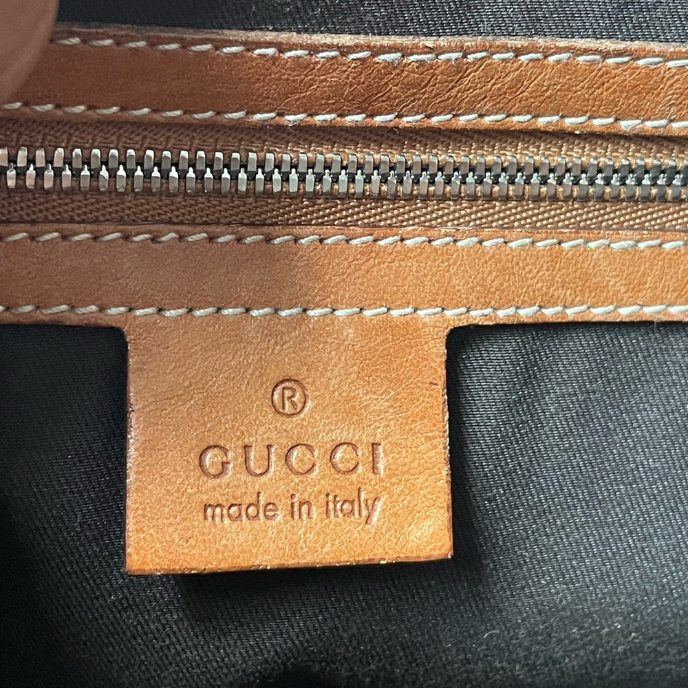 GUCCI HOBO SHOULDER BAG - Picture 8 of 14